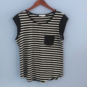 Calvin Klein cap sleeve shirt